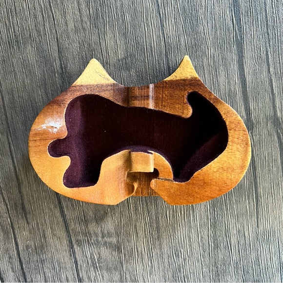 Cat Kitten Wooden AS IS Puzzle Box - Picture 4 of 6